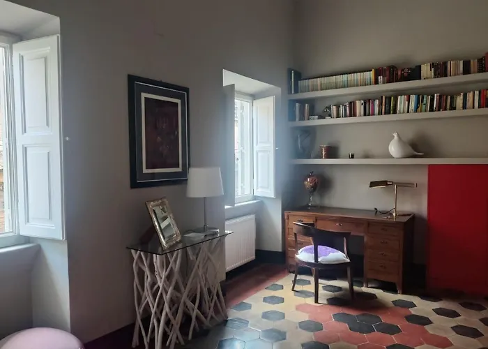 Διαμέρισμα Warm Charming In Campo De Fiori *