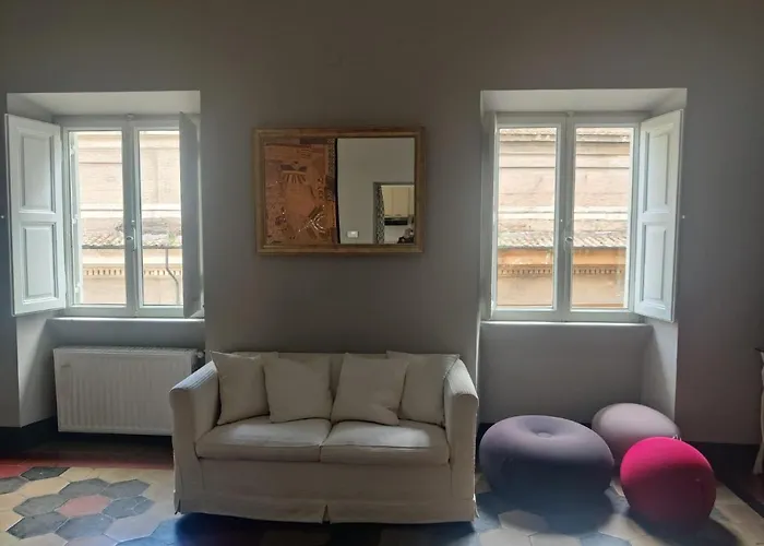 Warm Charming In Campo De Fiori